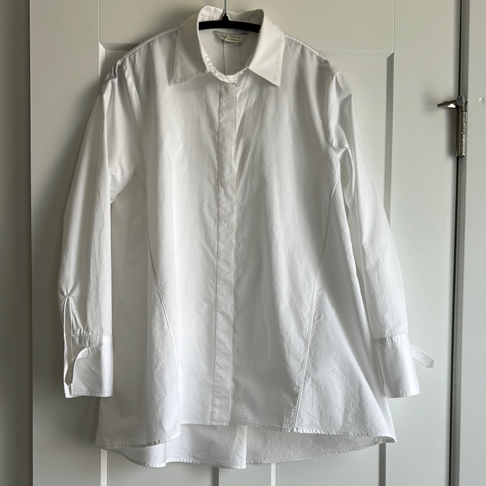 Club Monaco White Dress Shirt Timeless Design
